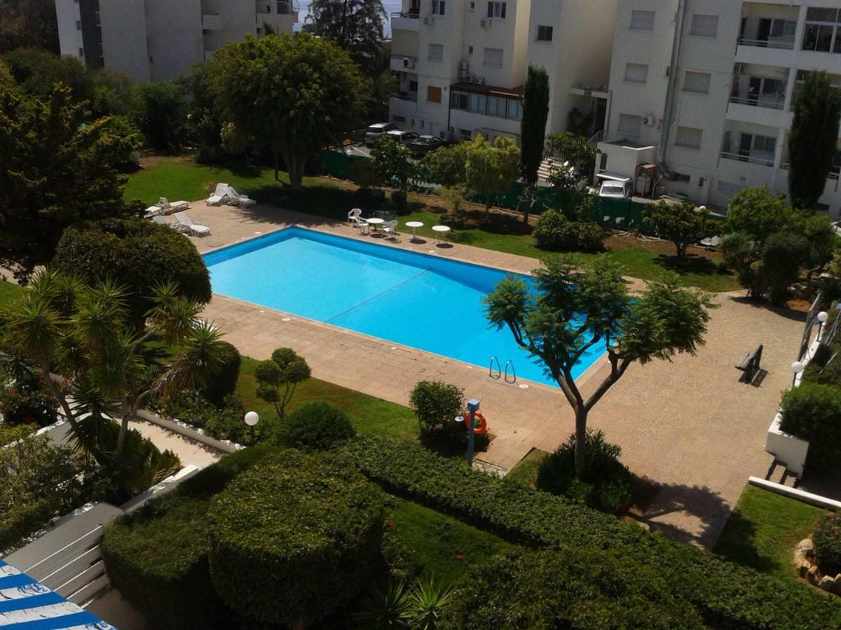 Amathusia Beach Apartment Limassol Ngoại thất bức ảnh